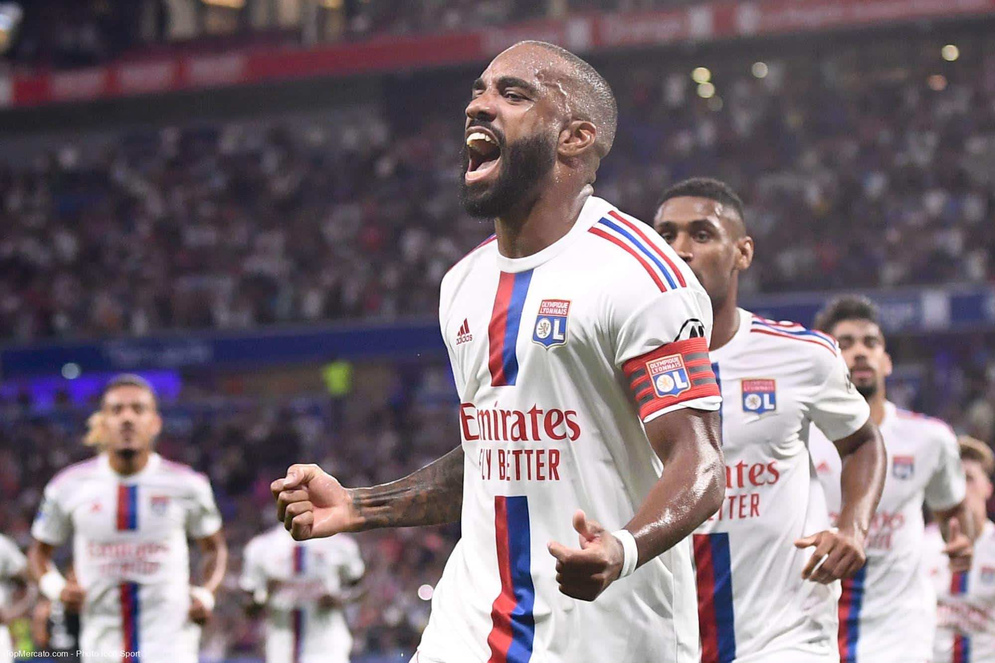 Alexandre Lacazette D Bloque La Situation Pour L Ol Face Lille Vid O