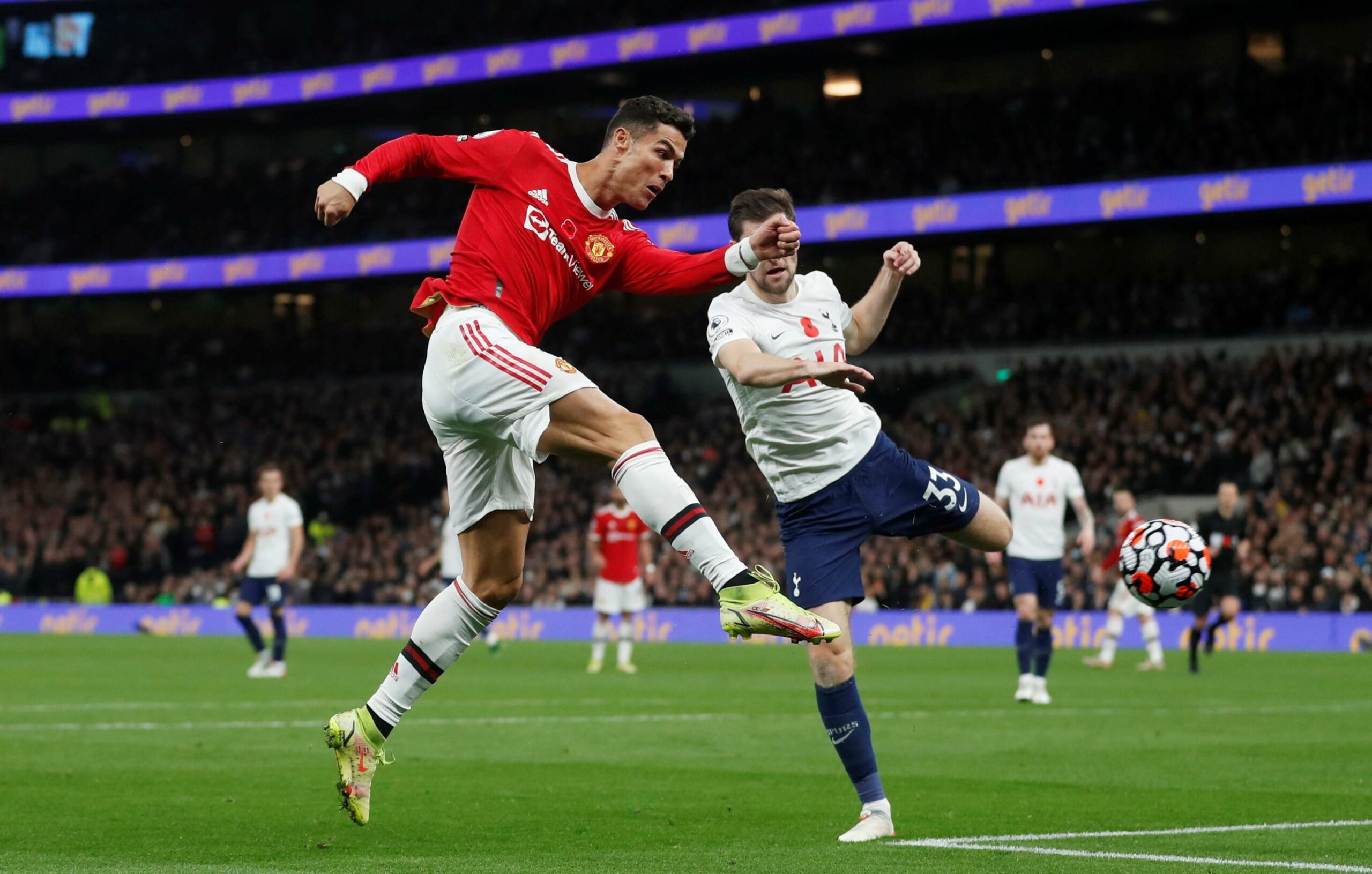 Manchester United D Voile Ses Plus Beaux Buts De L Ann E Video