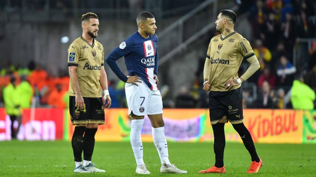 Propos Sur Kylian Mbappé Facundo Medina Présente Ses Excuses