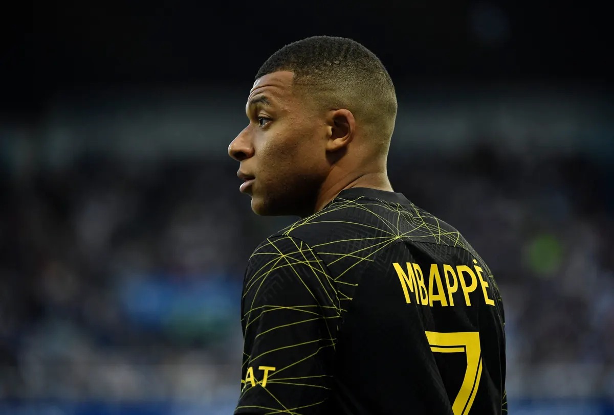 Après Mbappé, L'autre Danger Qui Guette Le PSG Cet été