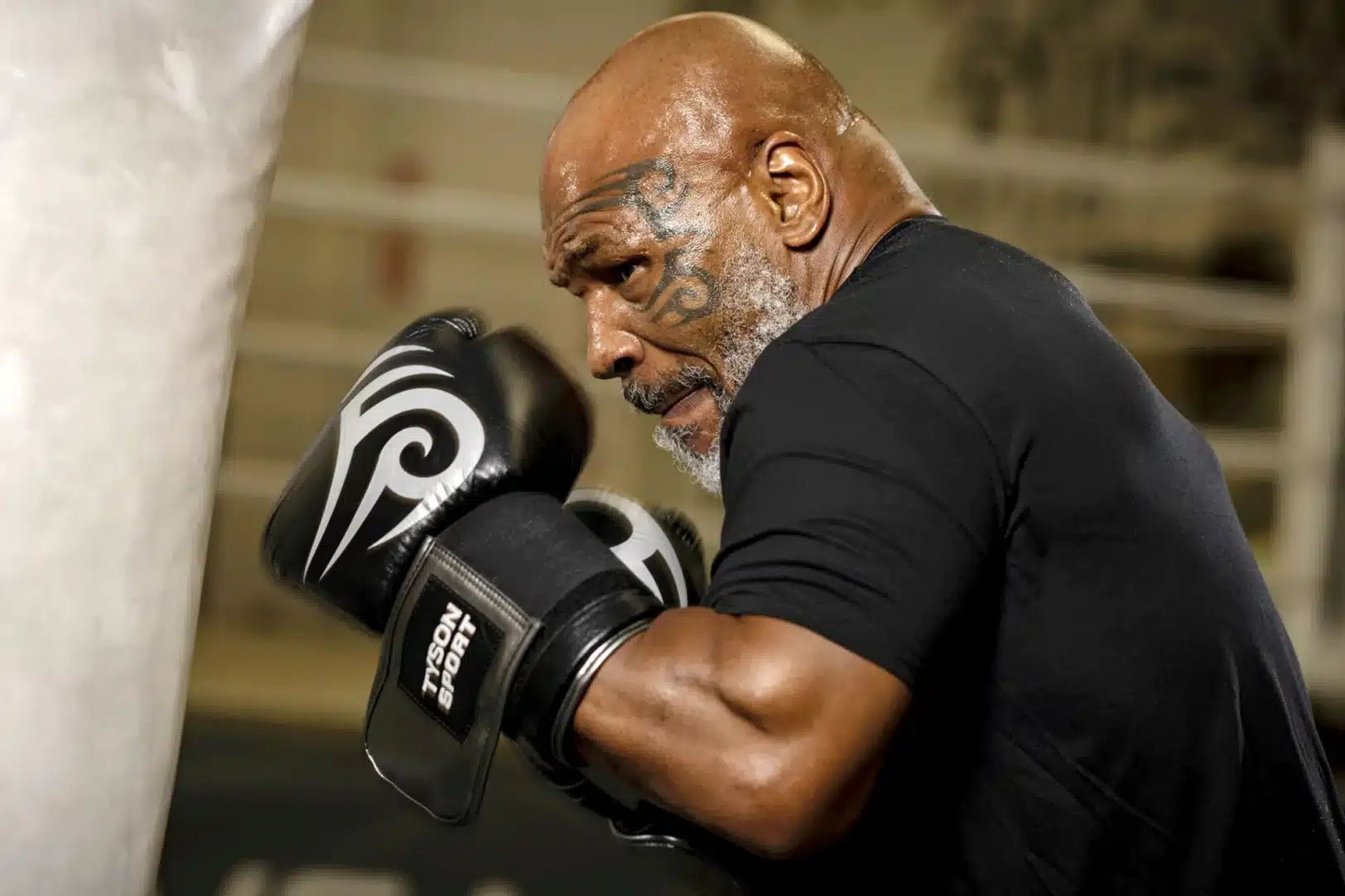  Mike Tyson victime d’un malaise, secours en action !