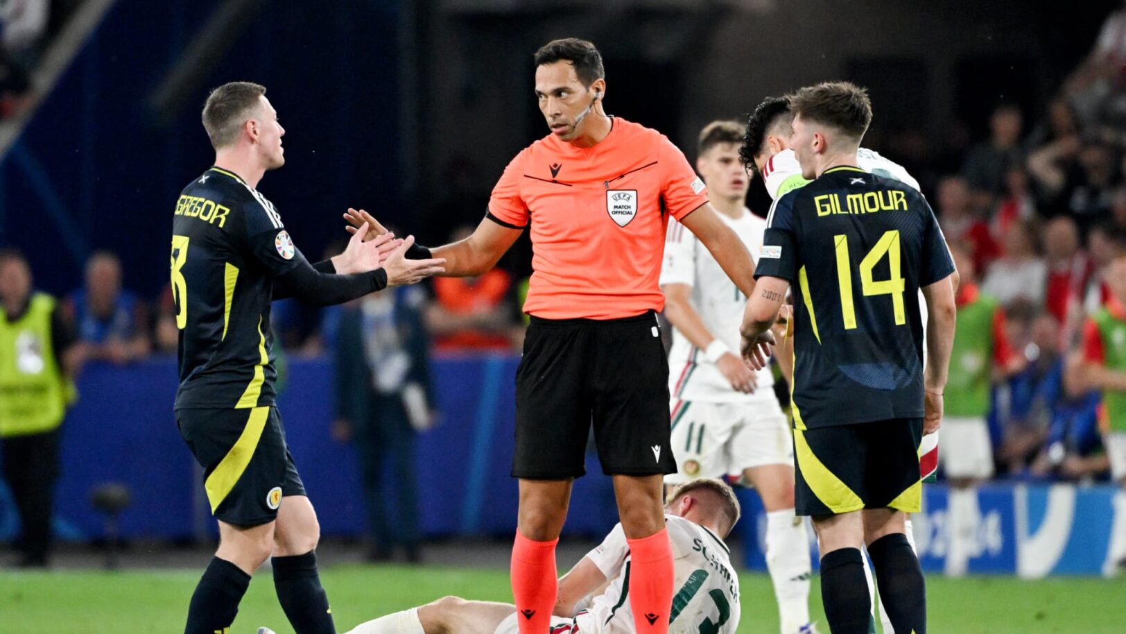  l'UEFA expulse un arbitre argentin et ses assistants après un gros scandale