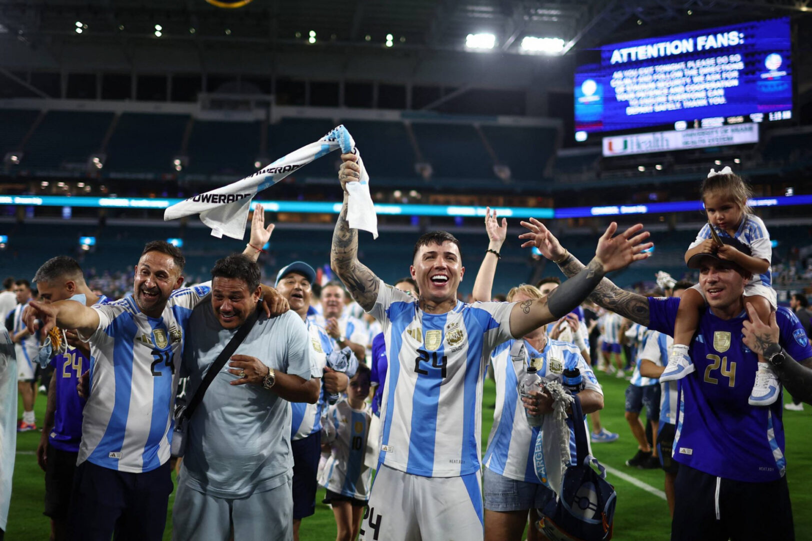  La FFF saisit la FIFA contre les chants Argentins !