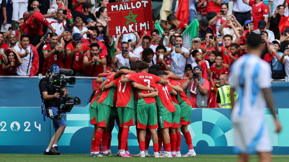 Football – JO Paris 2024 : Maroc-Argentine, une victoire surréaliste pour les Lions de l’Atlas !