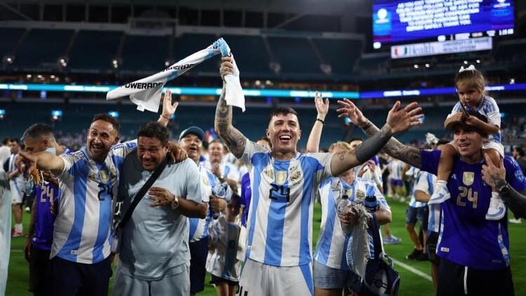 Les joueurs argentins risquent gros après les chants racistes contre les Bleus !