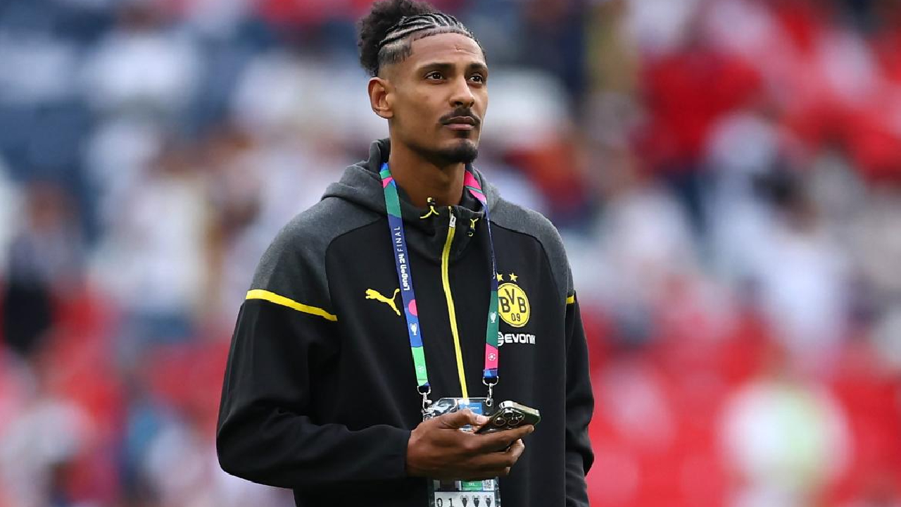  Sébastien Haller prend une décision fracassante qui ne plaît pas à Dortmund