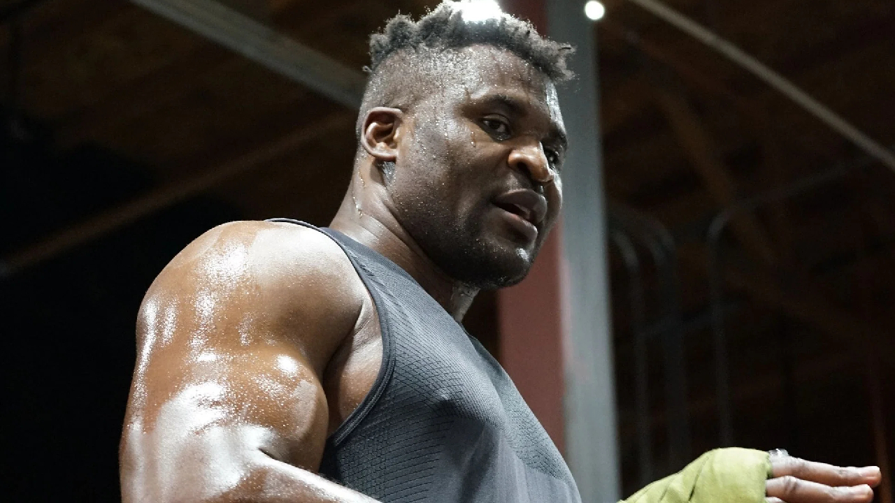 Francis Ngannou bouleverse une vie aux USA, son coach Eric Nicksick balance toute l’histoire