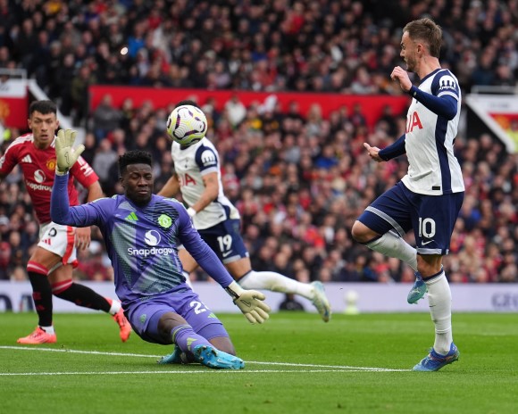 André Onana se réjouit par une légende après sa prestation éclatante face à Tottenham