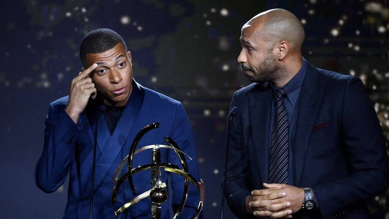 Mbappé talonne Thierry Henry dans la course au Ballon d’Or