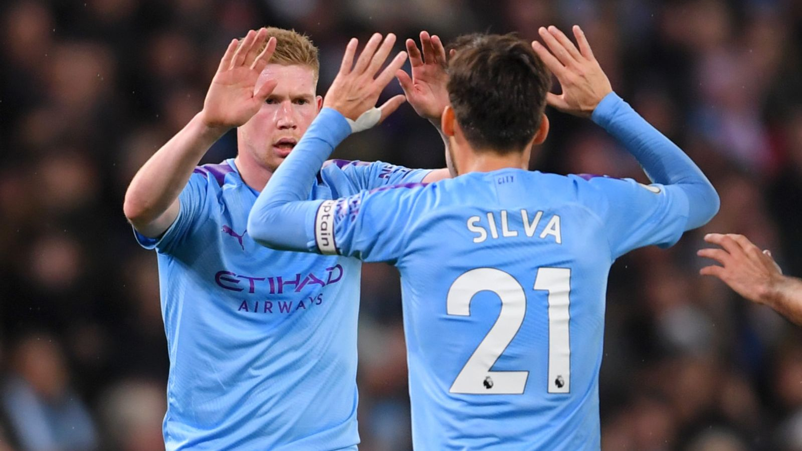 Kevin De Bruyne fait une surprise en désignant le meilleur joueur de l’histoire de Man City