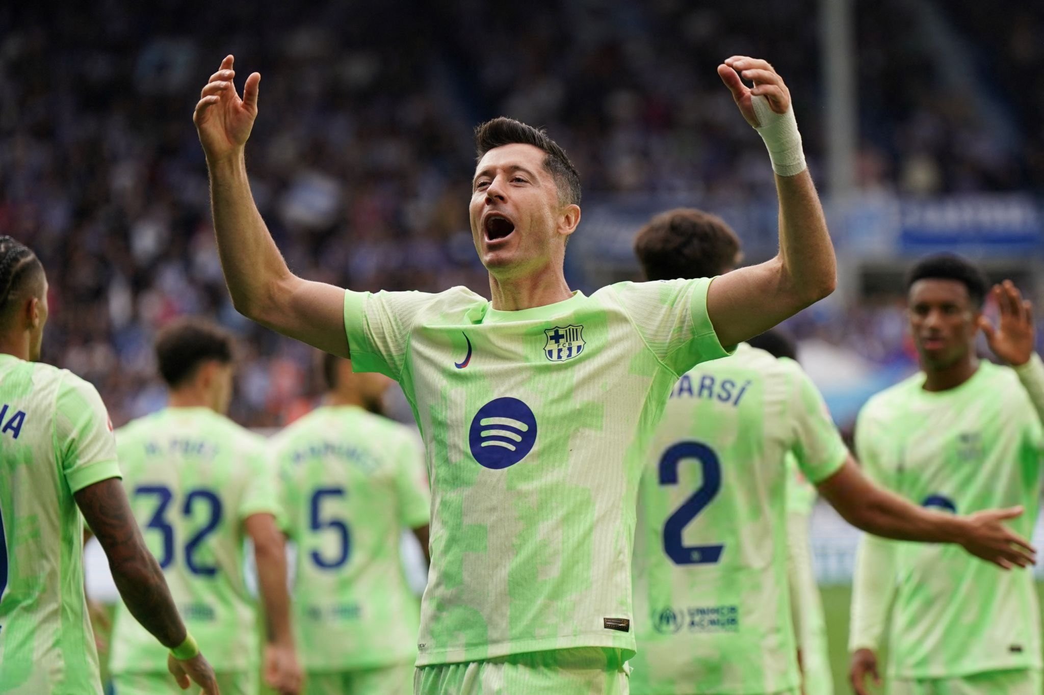 Alavés – Barcelone : L’incroyable triplé de Lewandowski en 25 minutes ! (Vidéo)