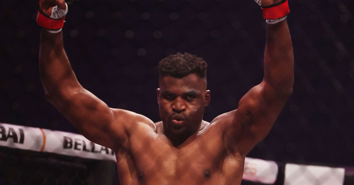 Les combattants du MMA réagissent à la victoire fracassante de Francis Ngannou