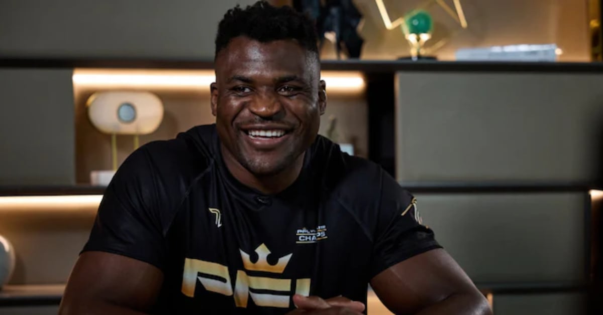 Francis Ngannou explique pourquoi il a mouillé ses pieds avant le combat contre Ferreira