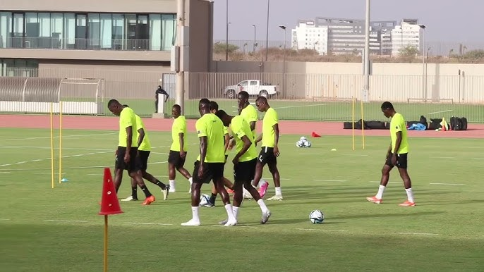 Le magnifique geste de Sadio Mané pour mettre Cheikh Lo Ndiaye à l’aise (vidéo)