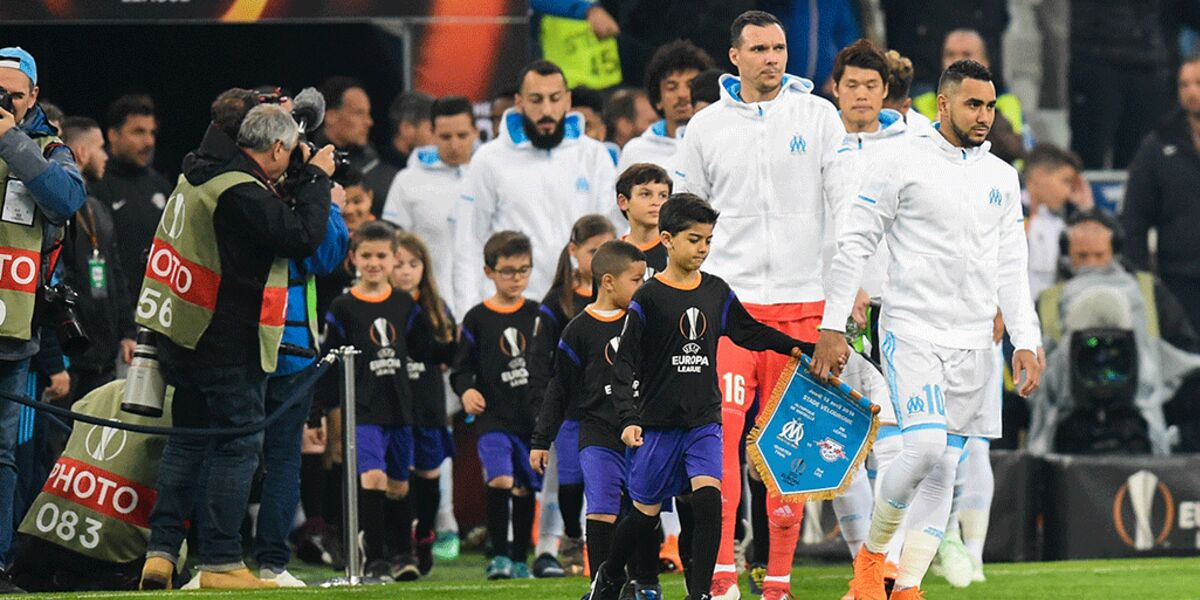 Voici pourquoi les enfants accompagnent les footballeurs à leur entrée sur le terrain