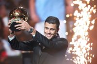 le milieu espagnol de manchester city rodri a remporte ce lundi soir la 68e edition du ballon d or photo afp franck fife 1730152342