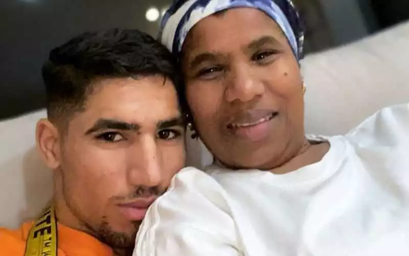 Après le Ballon d'Or Africain, la mère d'Hakimi fait une révélation choc !