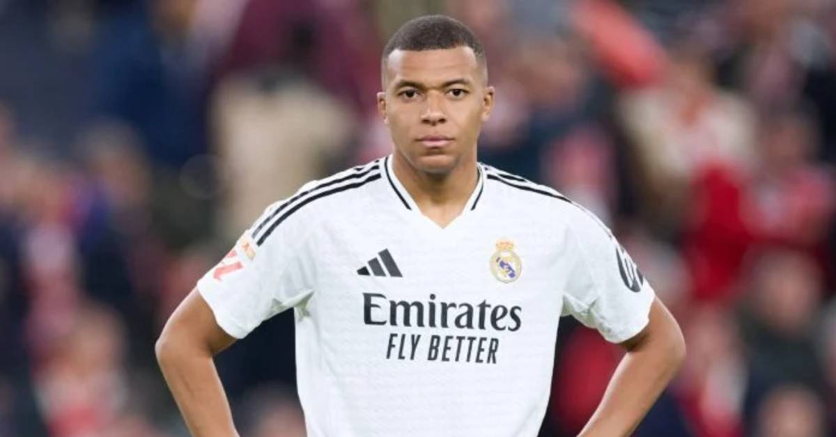 Kylian Mbappé fait sensation avec ses messages sur les réseaux sociaux