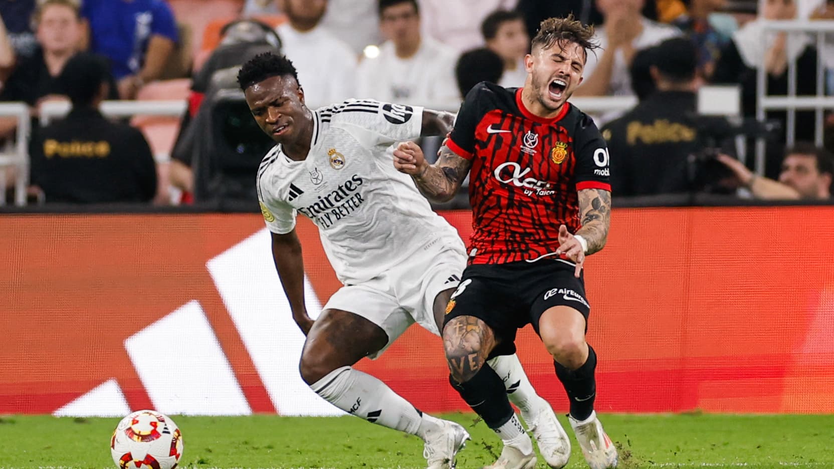 Real Madrid : Vinicius Jr craque totalement dans les vestiaires !