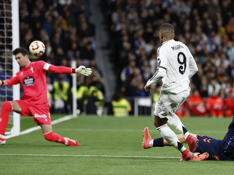 Hansi Flick a récemment évoqué l'arbitrage du match entre le Real Madrid et le Celta.