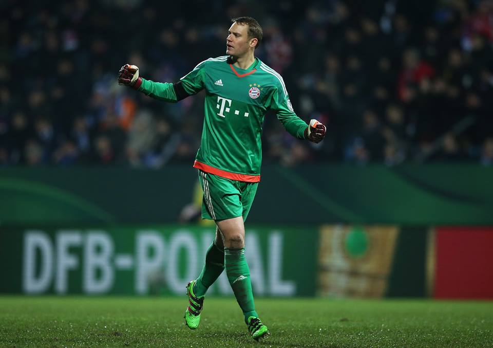 Manuel Neuer victime d’un incident incroyable pendant Leverkusen – Bayern Munich  