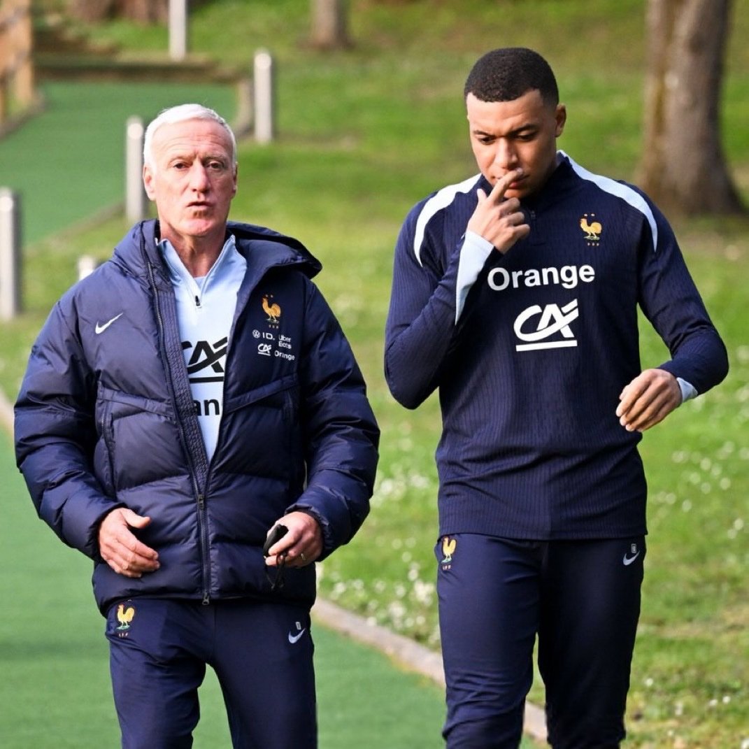 Mbappé Deschamps