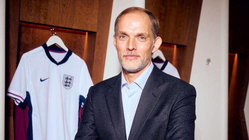 Thomas Tuchel provoque la polémique en Angleterre après ce qu’il a dit : « C’est ma décision »