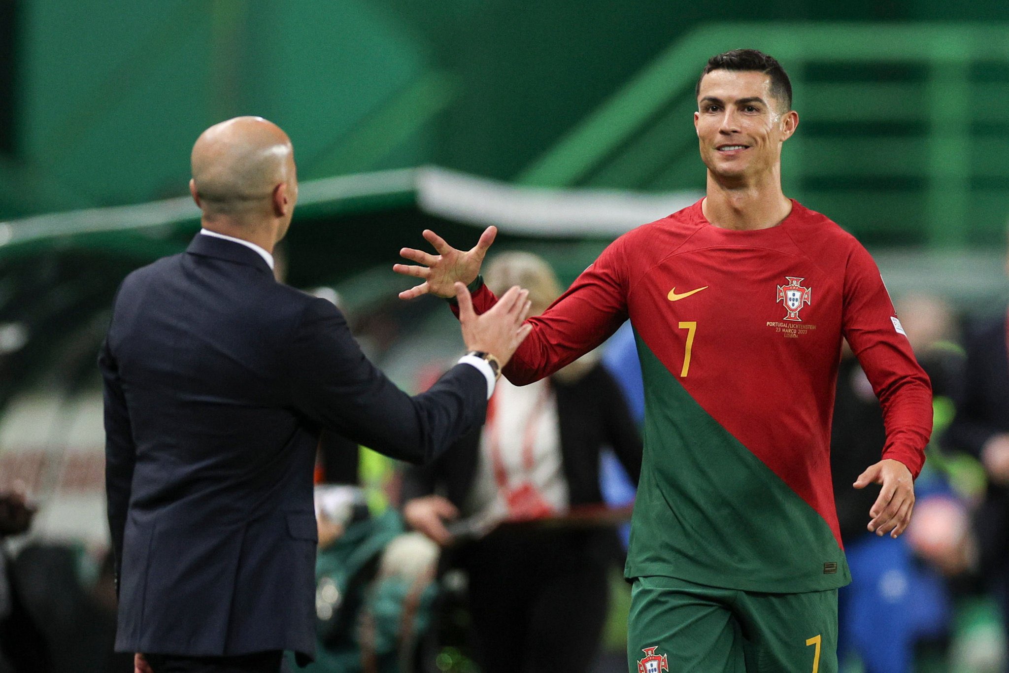 Portugal : Roberto Martinez dévoile sa liste et tranche pour Ronaldo (40 ans)