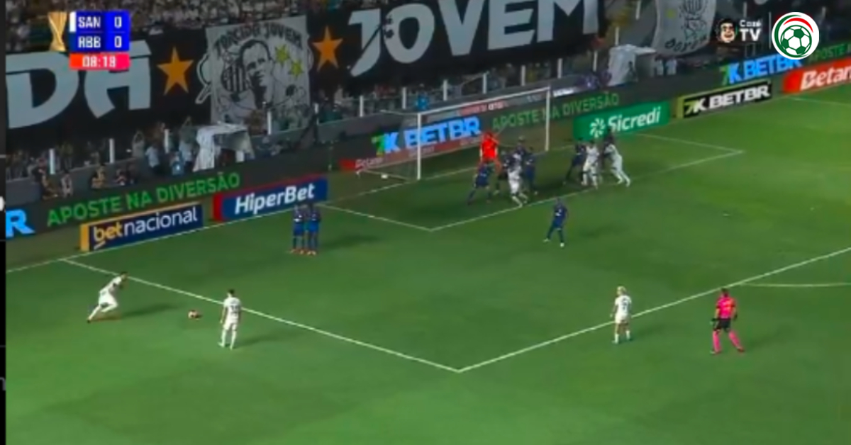 VIDEO : Le coup franc de Neymar pour ouvrir le score !!